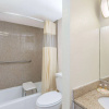 Отель Days Inn by Wyndham Fort Myers, фото 10
