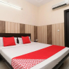 Отель Relax by OYO Rooms, фото 23