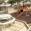 Отель Breezy W/ Pools & Tennis - Walk To Beach! 2 Bedroom Condo, фото 20