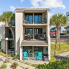 Отель Sugar Beach by Book That Condo, фото 1