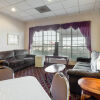 Отель Econo Lodge Inn & Suites, фото 28