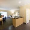 Отель Best Western Plus Kelowna Hotel & Suites, фото 41