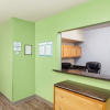 Отель WoodSpring Suites Sioux Falls, фото 2