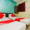 Отель OYO 18842 Amana Suites, фото 14