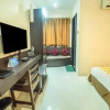 Отель FabHotel Kiran Inn Tukoganj, фото 12