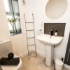 Отель Stunning 1 Bedroom Apartment - Plymouth, фото 8