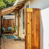 Отель Lemon House - Cozy, In-law Studio, фото 1