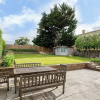 Отель Stunning 5 Bed in the Centre of Bourton, фото 17