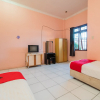 Отель RedDoorz near Silangit International Airport, фото 5