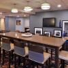 Отель Hampton Inn Utica, фото 25