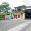 Отель RedDoorz Syariah near Batu Night Spectacular 3, фото 16