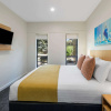 Отель Club Wyndham Seven Mile Beach, фото 4