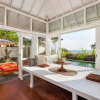 Отель Romantic Oceanfront 1 Br Villa in Seminyak, фото 26