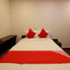 Отель OYO Flagship 19873 LG Comfort Inn, фото 16