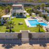 Отель Beachfront Villa w Private Heated Pool Jacuzzi, фото 24