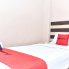 Отель Reddoorz Plus near Makassar Town Square, фото 26
