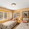Отель Riverwood Lodge 5 Bedroom Home by NW Comfy Cabins by RedAwning, фото 6