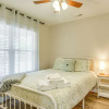 Отель Oak Island Beach House ~ 1/2 Mi to Shore!, фото 4