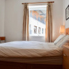 Отель Modern 1 Bedroom Apartment Near the River, фото 3