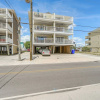 Отель Carolina Beach Condo w/ Balcony: Walk to the Ocean, фото 1