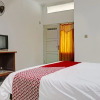 Отель OYO 90483 Homestay Permata Syariah, фото 5