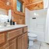 Отель Summit View Retreat Family Mountain Getaway 5 Bedroom Home by Overmoon, фото 7