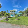 Отель Luxe Florida Home w/ Decks & Views ~ 5 Mi to Beach, фото 19