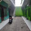 Отель OYO Life 93023 Kost Bulan Karawang, фото 2