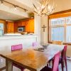 Отель Ski in Ski out Minutes From Village, Private Hot Tub Sleeps 6 Free Shuttle, фото 13