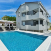 Отель Holiday House Viktoria With Pool For 14 People, фото 16