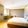 Отель Big Apt, Hidden Gem, Fully Equipped 2 big Br, 2 Ba, Spacious Living in Dt, фото 7