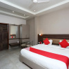 Отель RP Grand Titanium by OYO Rooms, фото 13