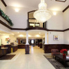 Отель Comfort Suites Near University, фото 2