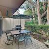 Отель New Listing! Golf & Beach : 5 Pools & Tennis 2 Bedroom Condo, фото 14