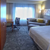 Отель Courtyard by Marriott Hamilton, фото 7