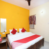 Отель OYO Flagship 22406 Shree Shree Guest House, фото 3