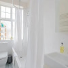 Отель Stylish 1 Bedroom Flat in Belsize Park, фото 9