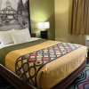 Отель Super 8 by Wyndham Farmington, фото 10