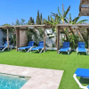 Отель Bungalow La Roa II con piscina compartida y privada, фото 17