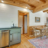 Отель Mountaintop Blue Ridge Cabin: 2 Mi to Downtown, фото 5