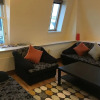 Отель Local Stayz - Hutcheson Apartment, фото 10