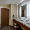 Отель Comfort Suites, фото 8