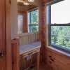 Отель Bear Hugs - Great Cabin! 2 Bedroom Cabin by RedAwning, фото 28