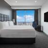 Отель Meriton Suites World Tower, фото 25