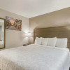 Отель Red Roof Inn PLUS+ & Suites Savannah - I-95, фото 4
