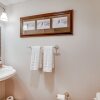 Отель Owings Mills Apartment - 13 Mi to Maryland Zoo!, фото 8