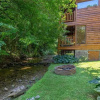 Отель Creekside Romance - One Bedroom Cabin, фото 15