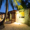 Отель Maldives Oceanic Village в Атолл Вааву