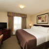 Отель Holiday Inn Hotel & Suites Lloydminster, an IHG Hotel, фото 21