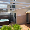 Отель Spacious Apartment With Jacuzzi and Pool Access, фото 33